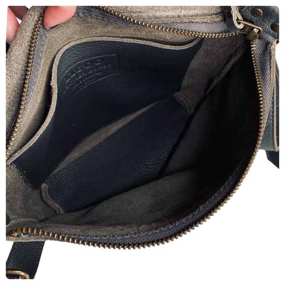 Eleven600 Genuine Leather Crossbody Handbag Zip Closure 9”H 9.8”W 3”D NWOT - Picture 11 of 15